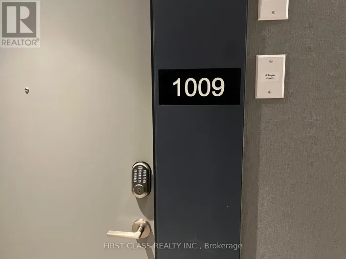 1009 - 50 UPPER MALL WAY, Vaughan