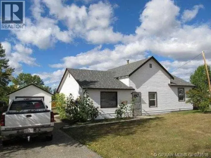 1009 6 Avenue, Beaverlodge