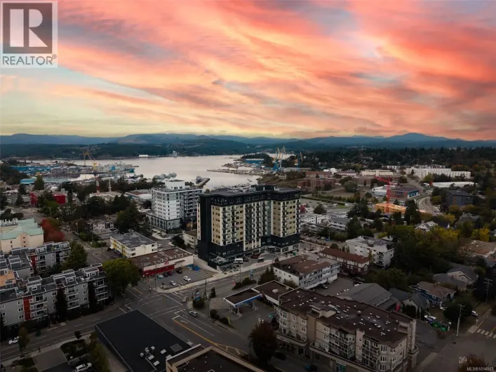 1009 622 Admirals Rd, Esquimalt