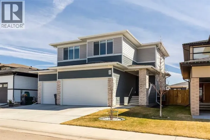 1009 Atlantic Lookout W, Lethbridge