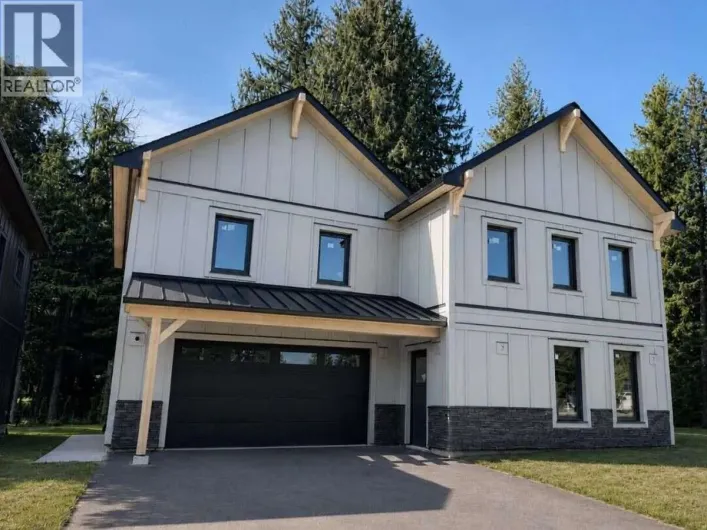 House for sale: 1009 Basin Lane, Revelstoke