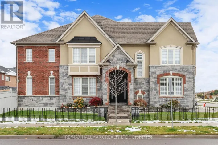 1009 LANGFORD BOULEVARD, Bradford West Gwillimbury