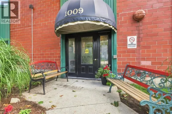 1009 QUEENSTON Road Unit# 217, Cambridge