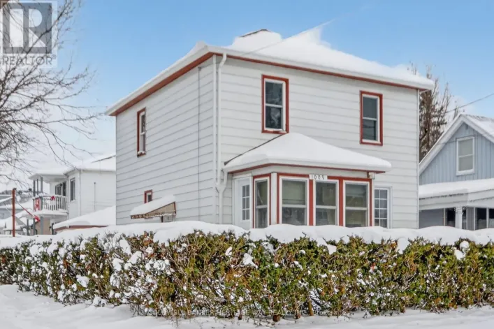 1009 THIRD STREET E, Cornwall