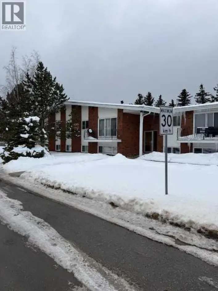 101, 11114 Hoppe, Grande Cache