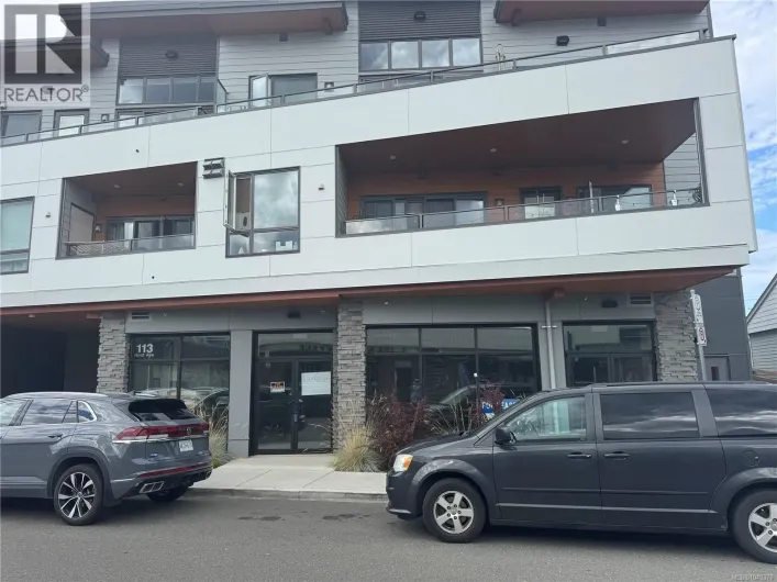 101 113 Hirst Ave E, Parksville