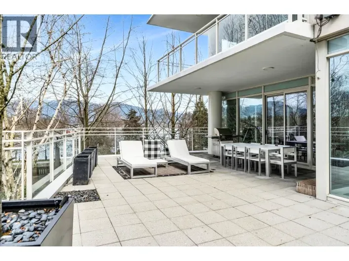 101 1139 W CORDOVA STREET, Vancouver