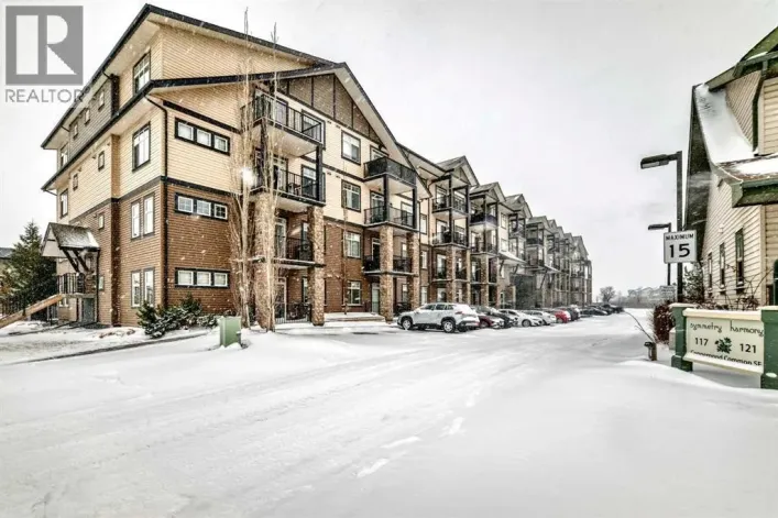 101, 117 Copperpond Common SE, Calgary