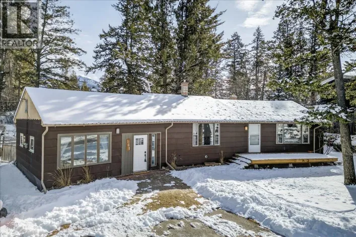 101 11TH Avenue, Invermere