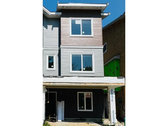 101 14755 68A AVENUE, Surrey