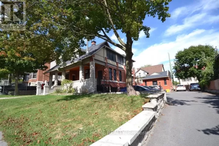 101 - 17 MARLBOROUGH AVENUE, Ottawa