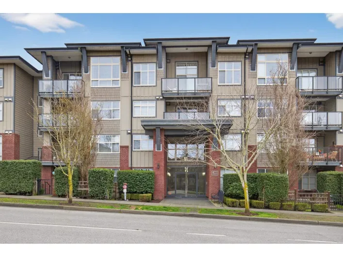 101 19201 66A AVENUE, Surrey