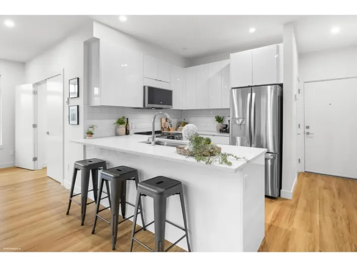 101 20081 68 AVENUE, Langley