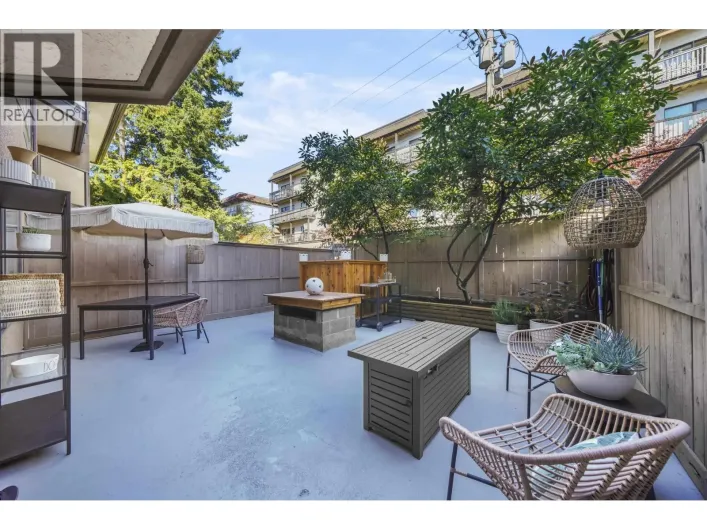 101 210 W 2ND STREET, North Vancouver