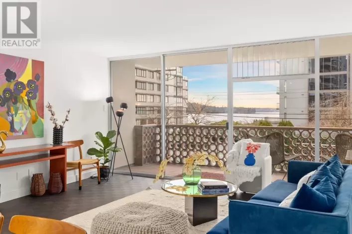 101 2135 ARGYLE AVENUE, West Vancouver