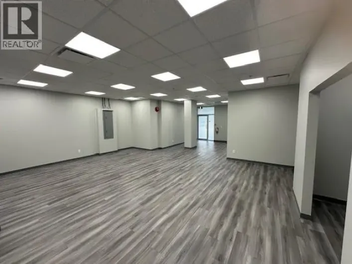 101 22308 LOUGHEED HIGHWAY, Maple Ridge