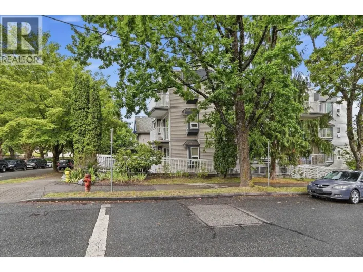 101 2295 PANDORA STREET, Vancouver