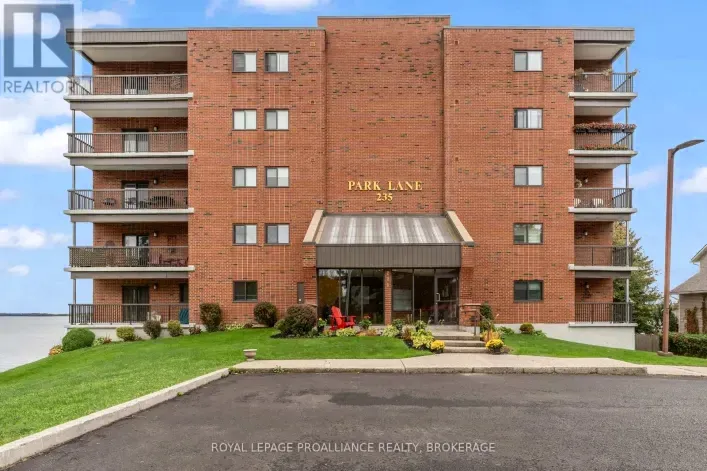 101 - 235 SOUTH STREET S, Gananoque