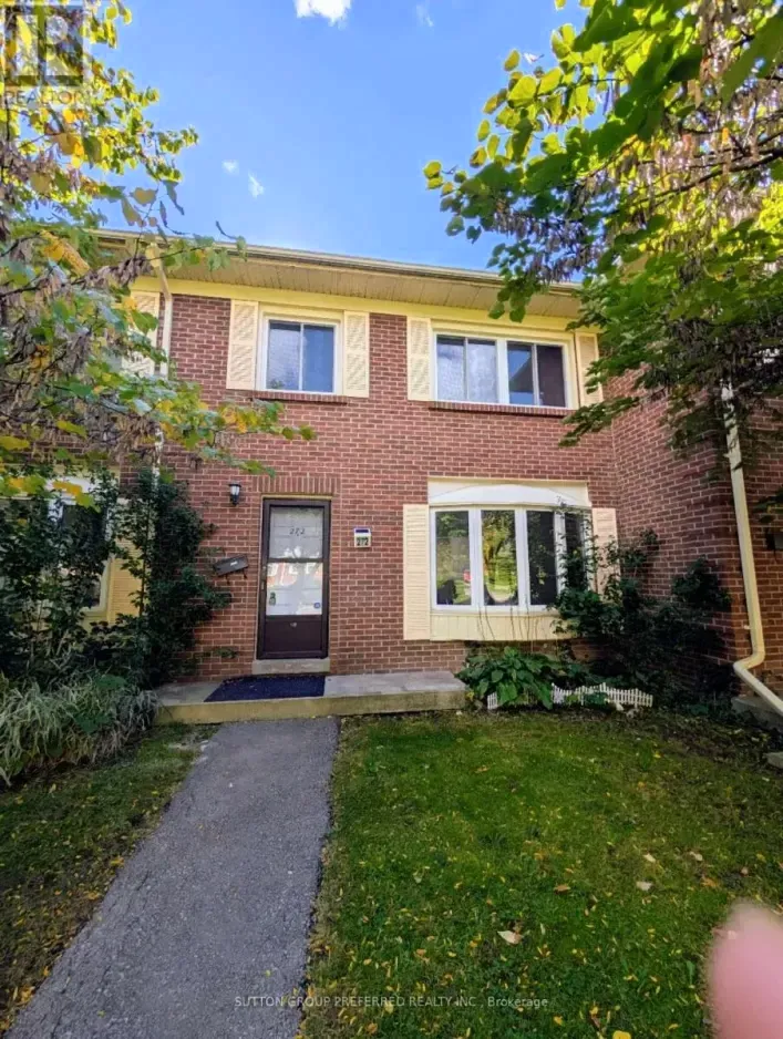 101 - 272 HOMESTEAD COURT N, London North