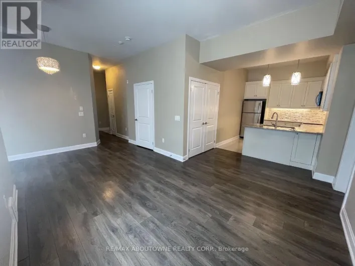101 - 276 GATWICK DRIVE, Oakville