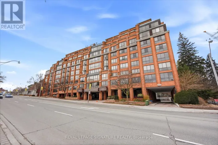 101 - 2900 YONGE STREET, Toronto