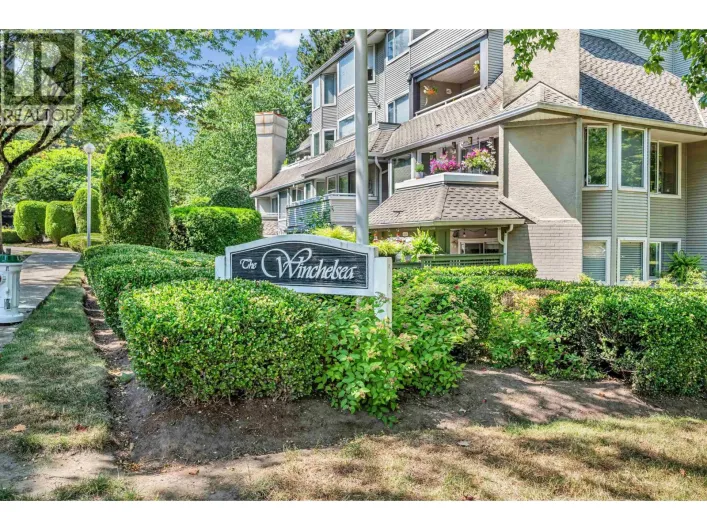 101 3733 NORFOLK STREET, Burnaby