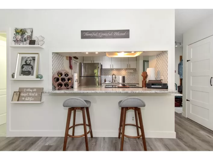 101 5906 176A STREET, Surrey