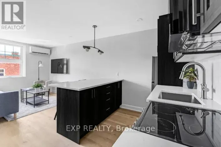 101 - 658 SOMERSET STREET W, Ottawa