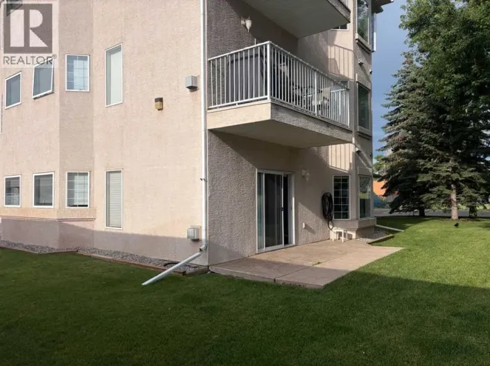 101, 7 Lineham Avenue, Okotoks