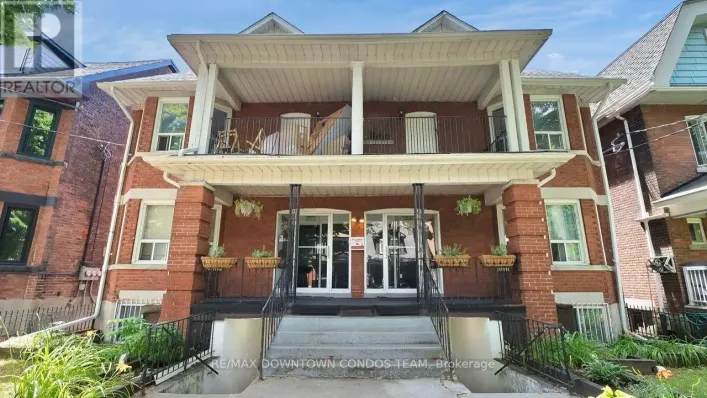 101 - 7 THORNBURN AVENUE, Toronto