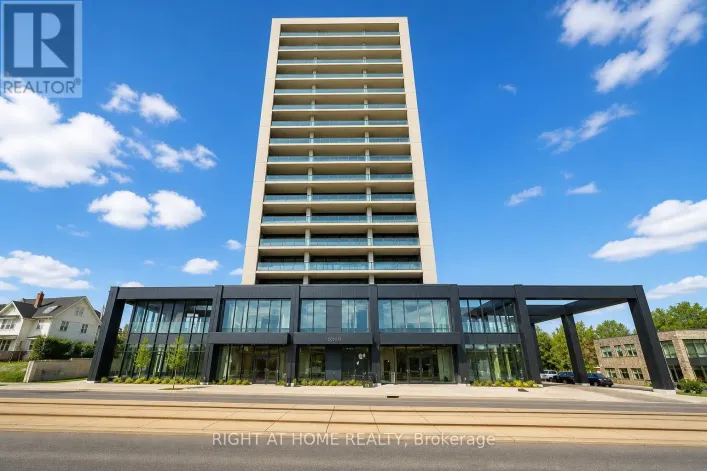 101 - 741 KING STREET W, Kitchener