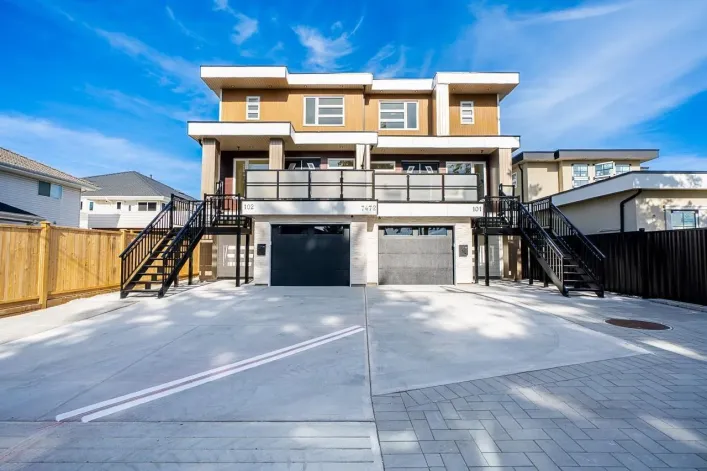101 7472 124 STREET, Surrey