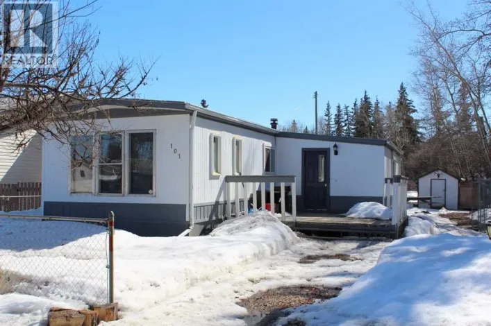 101 7th Avenue SE, Manning