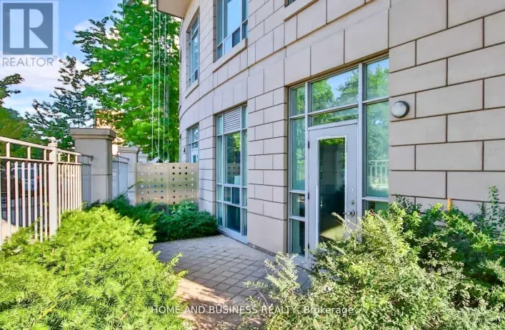 Apartment for sale: 101 - 80 ABSOLUTE AVENUE, Mississauga