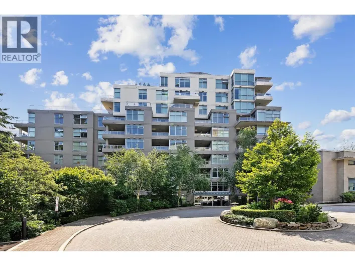 101 9262 UNIVERSITY CRESCENT, Burnaby