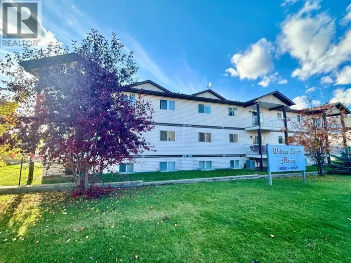 101, 9508 99 Street, Lac La Biche