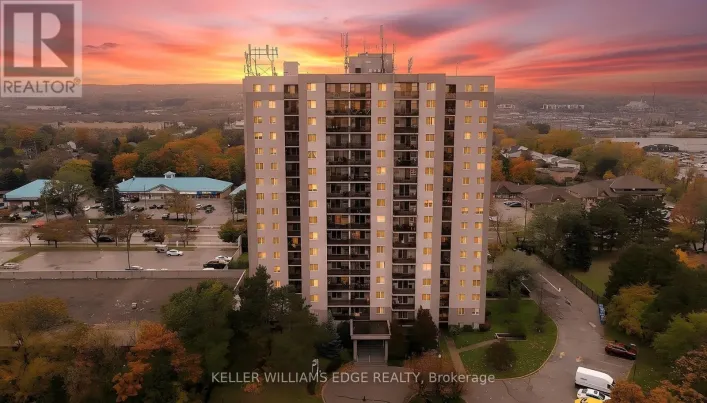 101 - 975 WARWICK COURT, Burlington