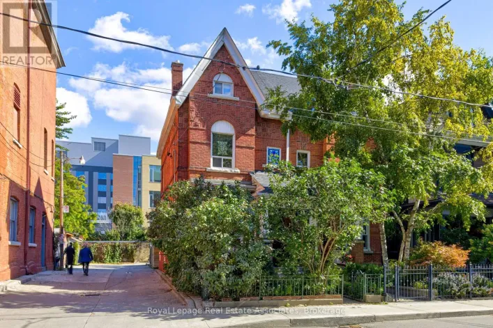 101 DOVERCOURT ROAD, Toronto