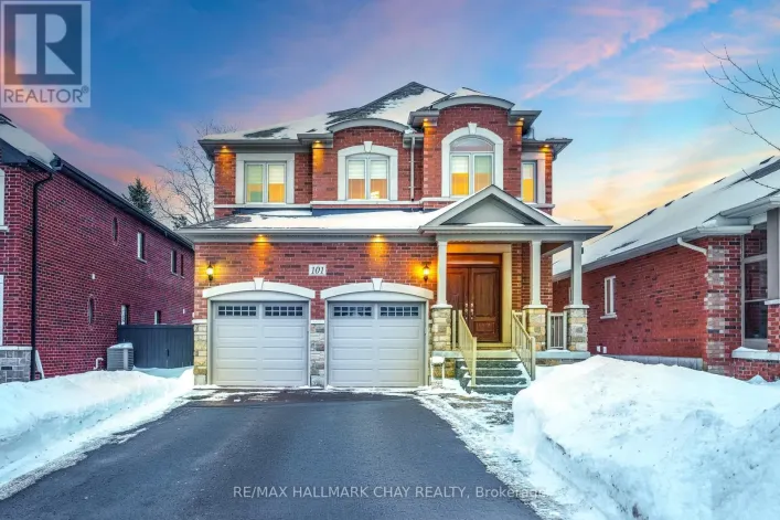 101 GARDINER DRIVE, Bradford West Gwillimbury