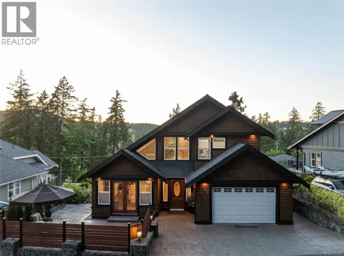 101 Gibraltar Bay Dr, View Royal