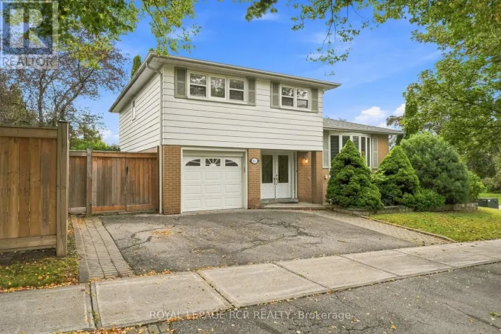 101 HILL DRIVE, Aurora