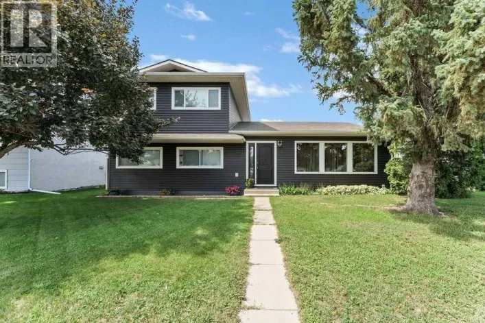 101 Ingram Park Drive E, Brooks