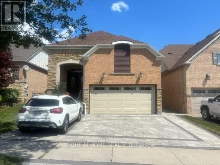 101 MACKEY DRIVE, Whitby