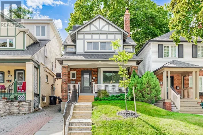 101 MANOR ROAD E, Toronto