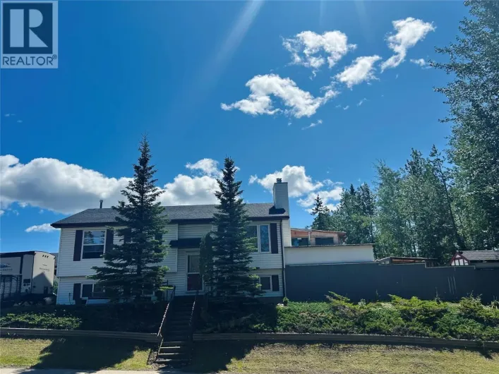 101 Murray Drive, Tumbler Ridge