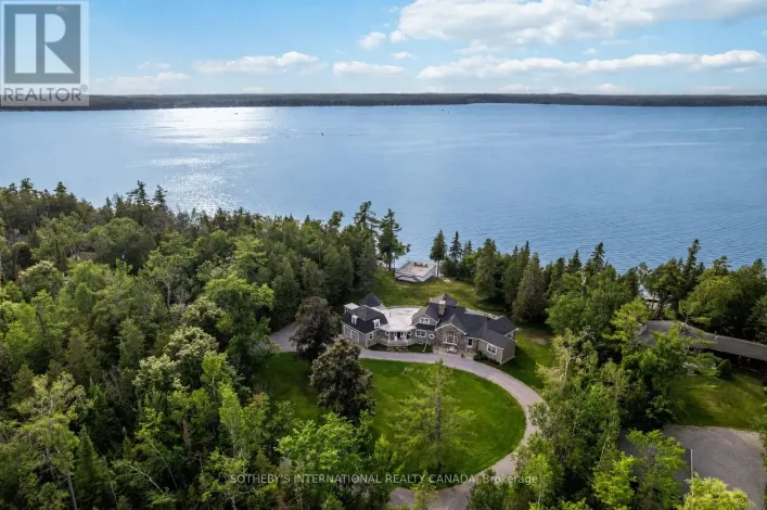 101 RIDGE DRIVE, Kawartha Lakes