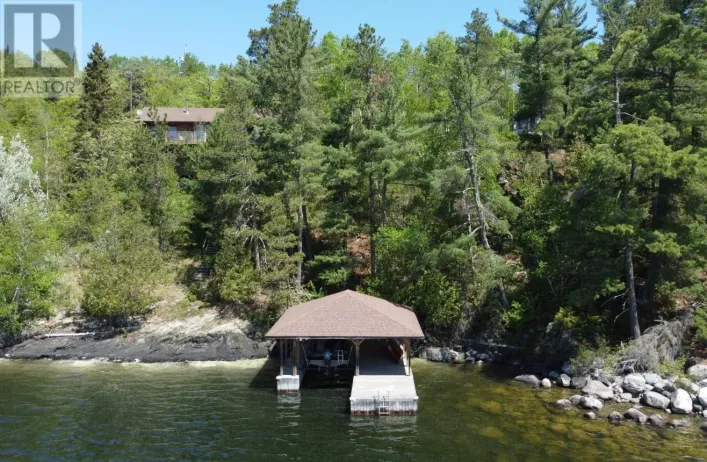 101 Rocky Ridge Rd., District of Kenora