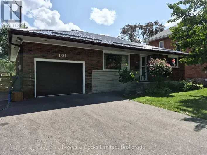 101 RUSSELL STREET, Kawartha Lakes