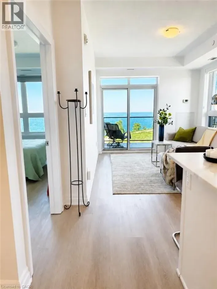 101 SHOREVIEW Place Unit# 410, Stoney Creek