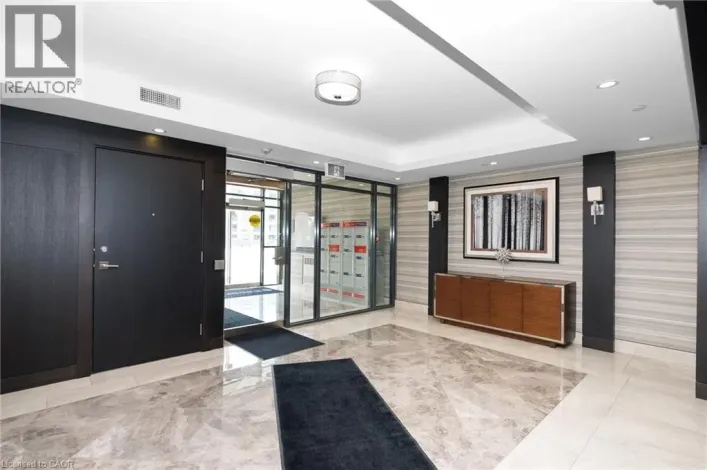 101 SHOREVIEW Place Unit# 428, Stoney Creek